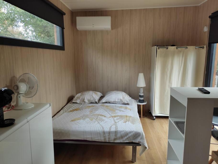 Joli Indépendant En Bois Avec Jacuzzi Prive Appartement