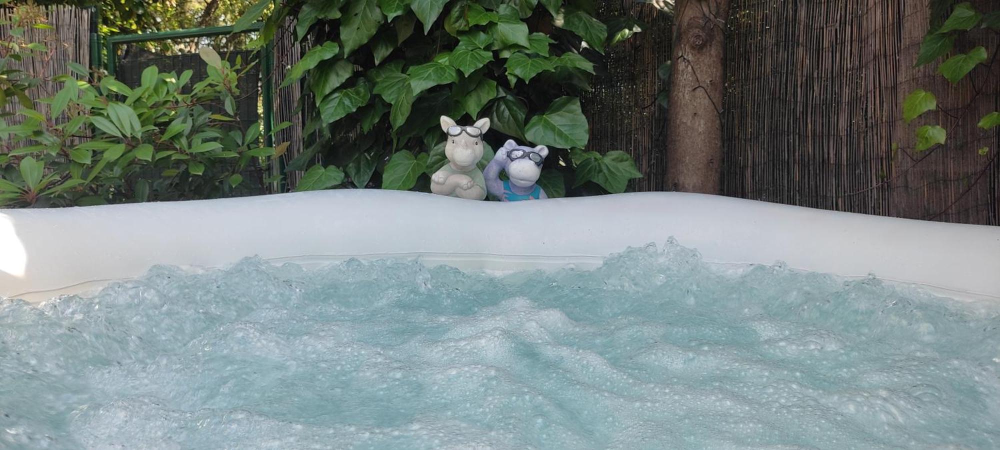 Appartement Joli Climatise Avec Jacuzzi Prive Et Entree Independante